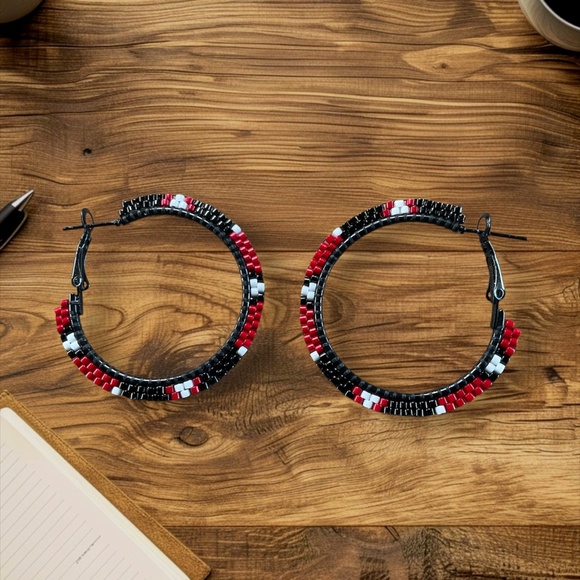Red Black and White Beaded 1 1/4” Hoops, New, Handmade by Me - Picture 3 of 6
